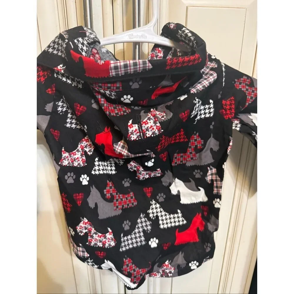 Admiral Frazier Gone To The Dogs Button Down Shirt Red Black Size Medium NWT